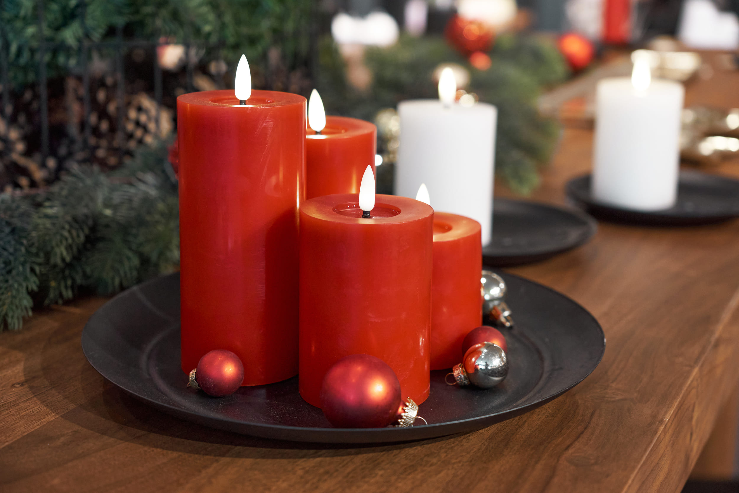 LED 4er Set W red mit Teller