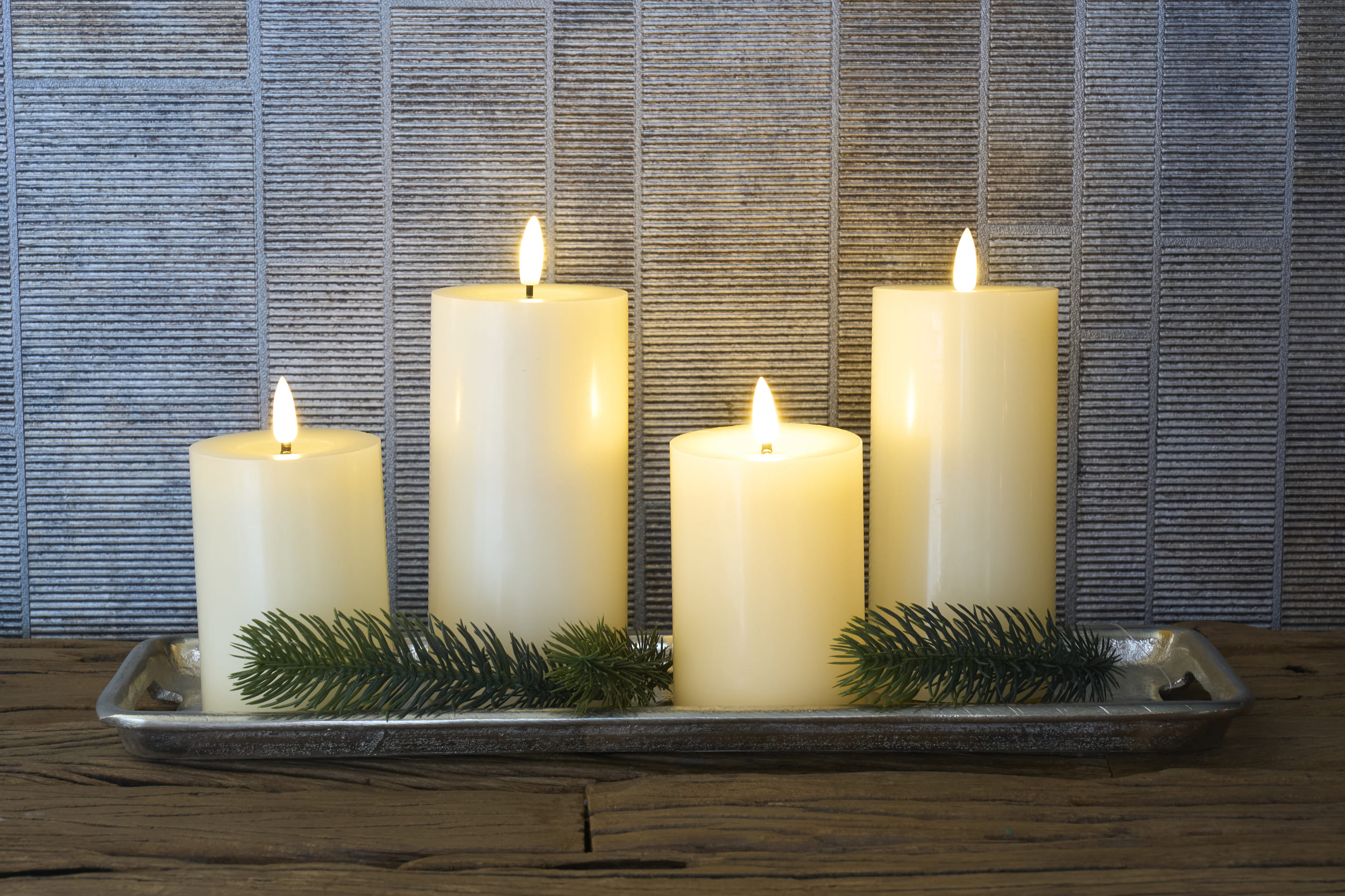 LED 4er Set W cream 2x je 7,5x10/15