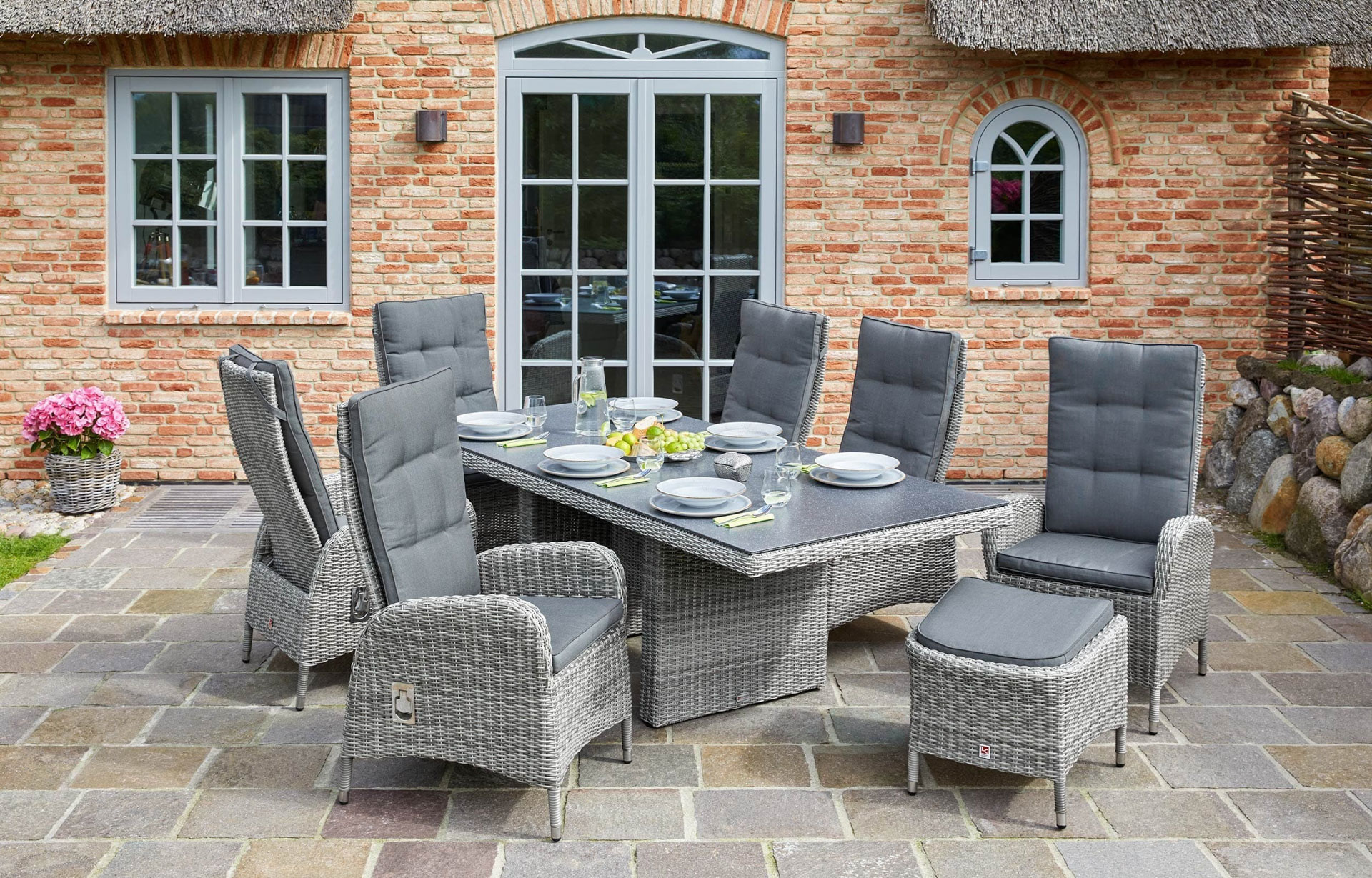 Dining Hocker "Bilbao" d. grau, inkl. Kissen