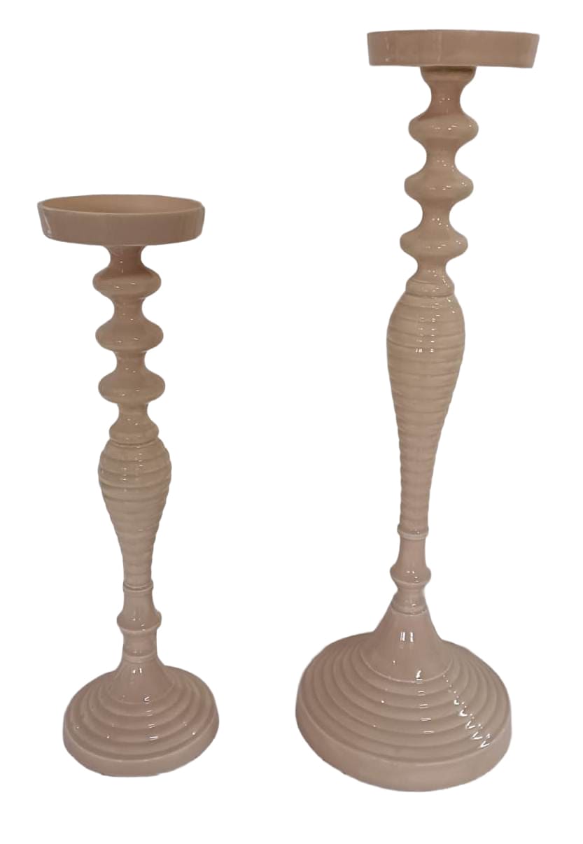 Kerzenhalter Alu email. creme 18x18x54